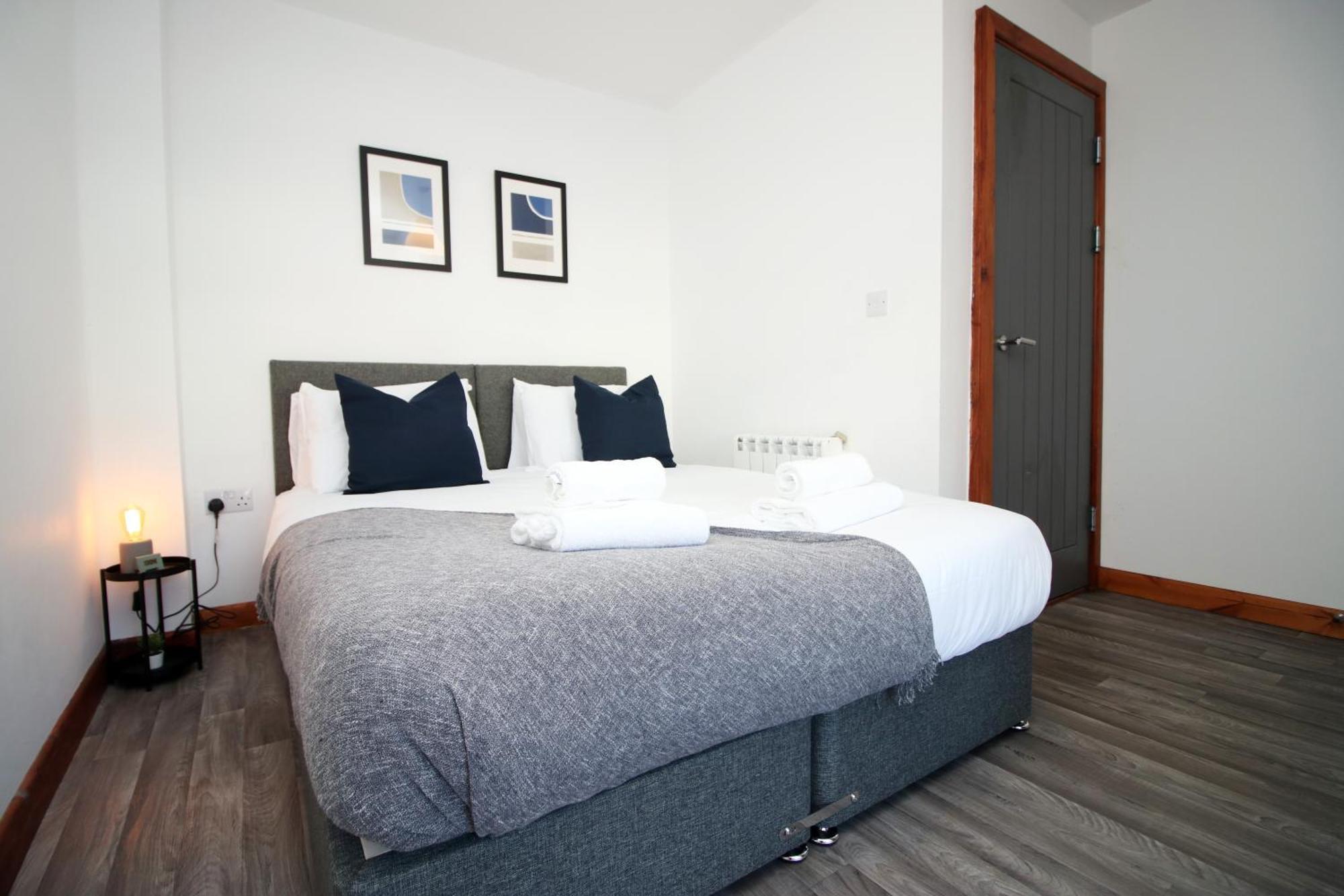 Fully Equipped Kitchen, Parking, City Centre Swansea Zewnętrze zdjęcie
