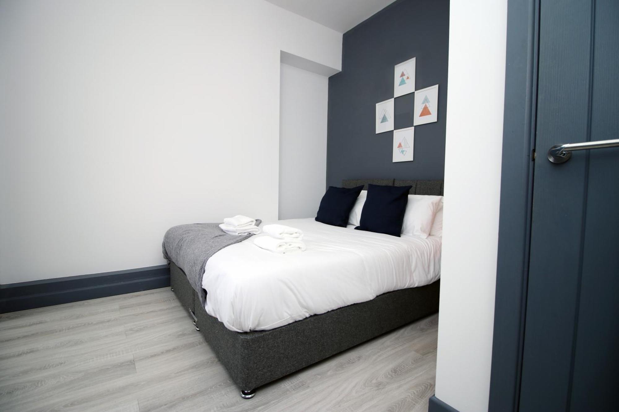 Fully Equipped Kitchen, Parking, City Centre Swansea Zewnętrze zdjęcie