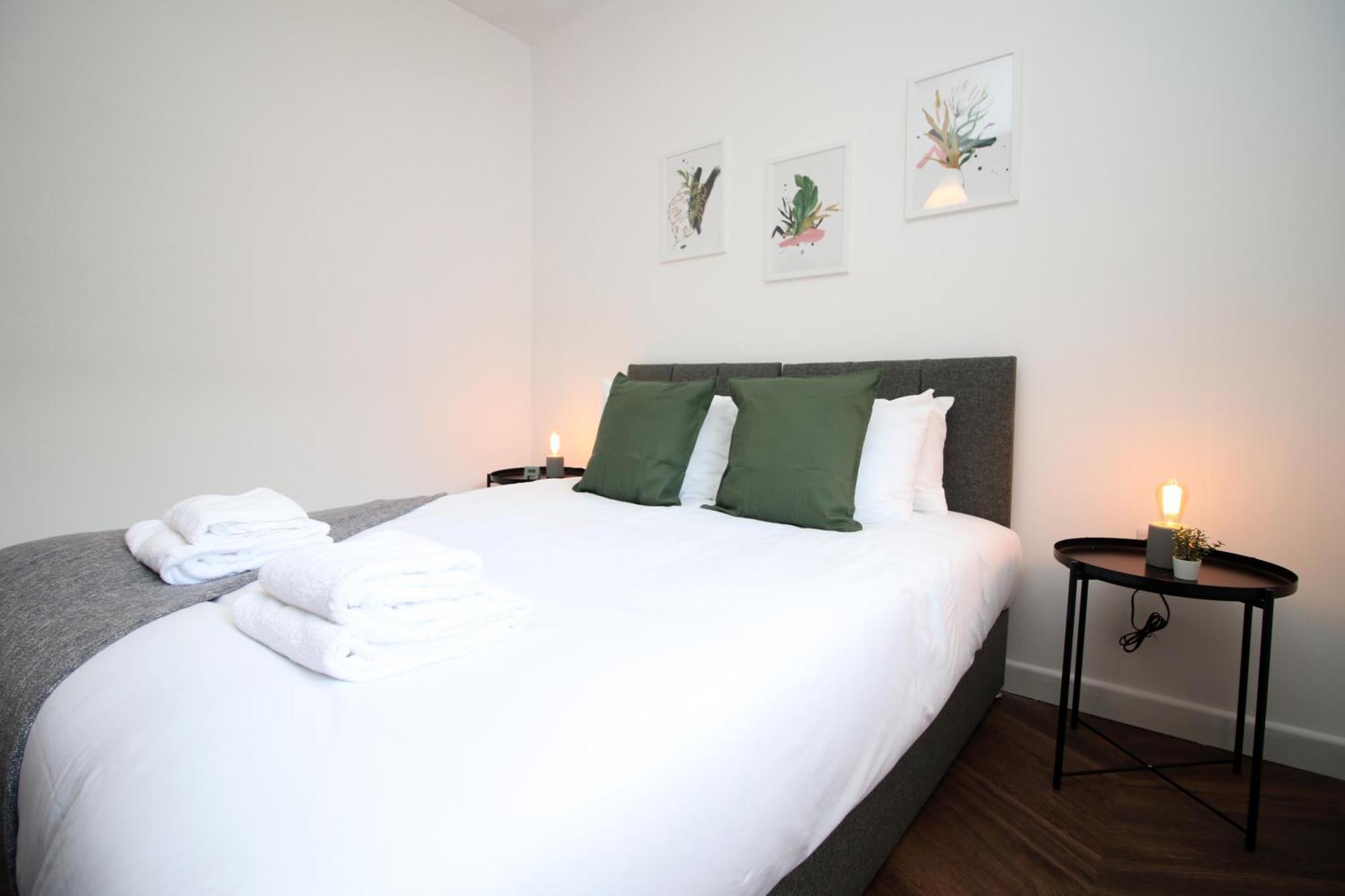 Fully Equipped Kitchen, Parking, City Centre Swansea Zewnętrze zdjęcie