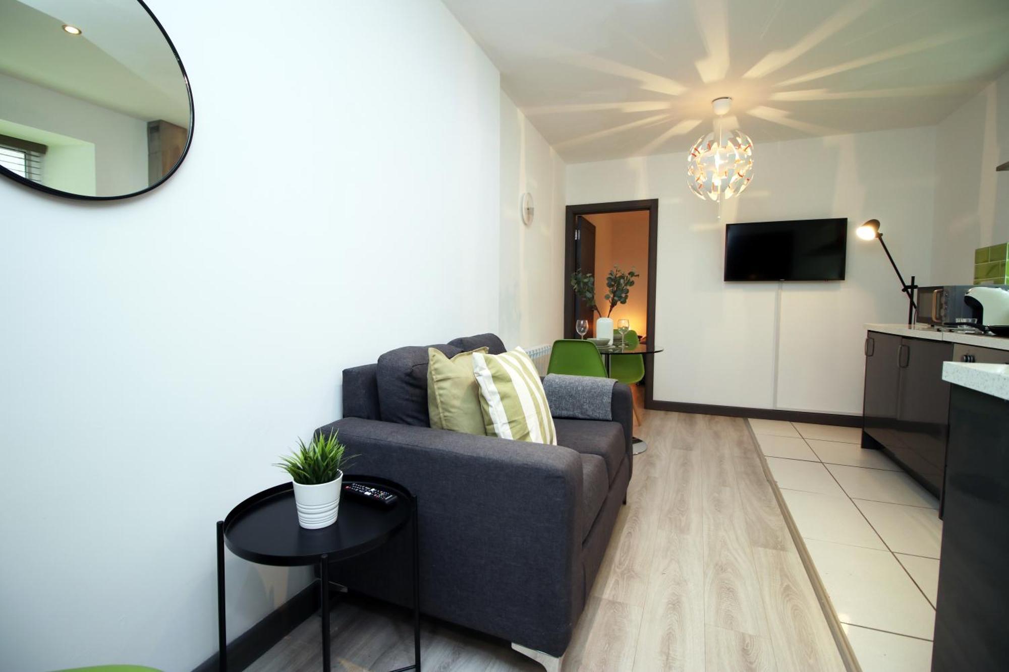 Fully Equipped Kitchen, Parking, City Centre Swansea Zewnętrze zdjęcie