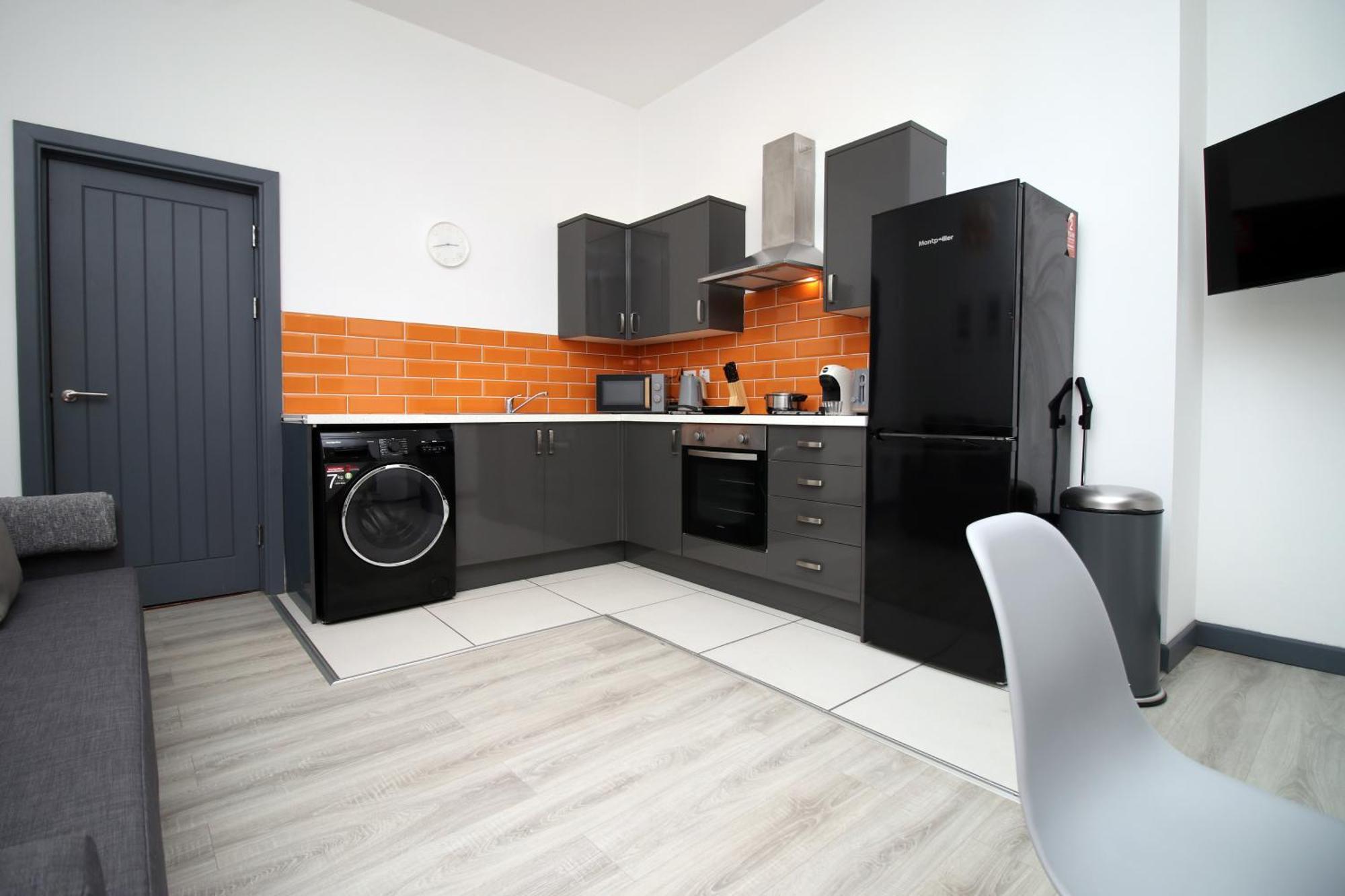 Fully Equipped Kitchen, Parking, City Centre Swansea Zewnętrze zdjęcie